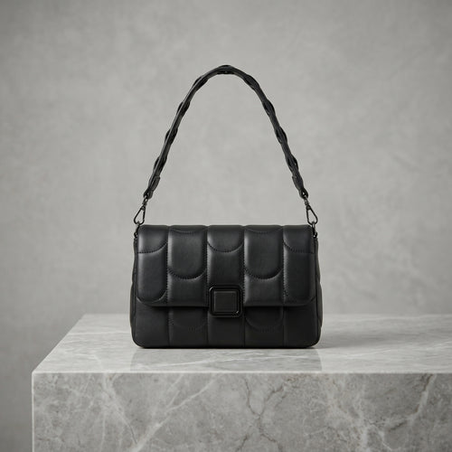 Chic Quilted Shoulder Bag – Soft, Stylish & Sophisticated