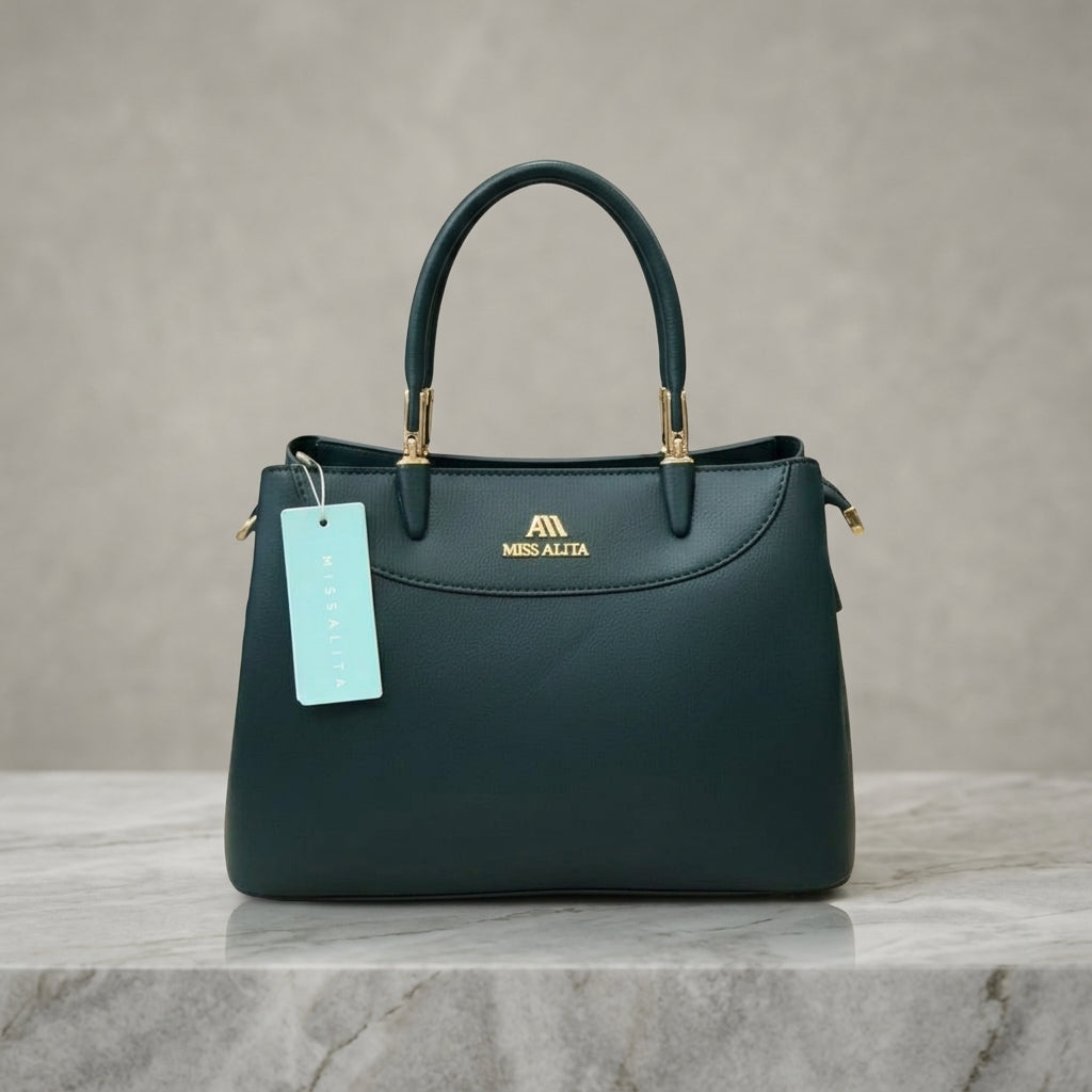 Timeless Luxe Carryall – Elegant Everyday Handbag